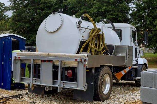 Best Luxury portable toilet rental  in Norridge, IL